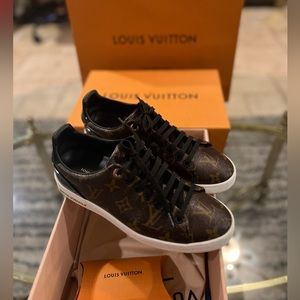 Louis Vuitton Frontrow Sneakers
